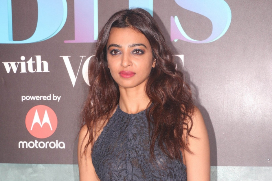 actress radhika apte.