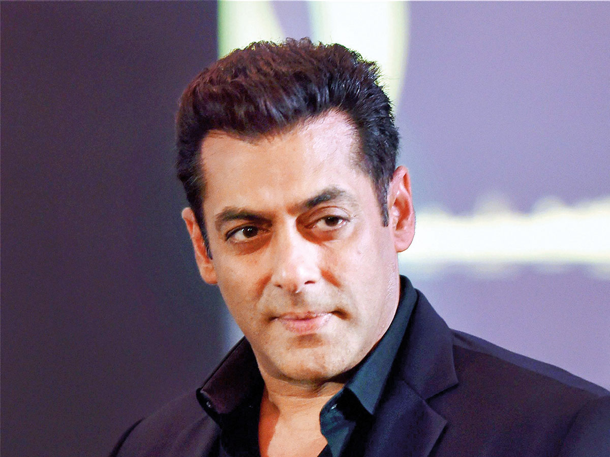 The meaning and symbolism of the word - «Salman Khan»