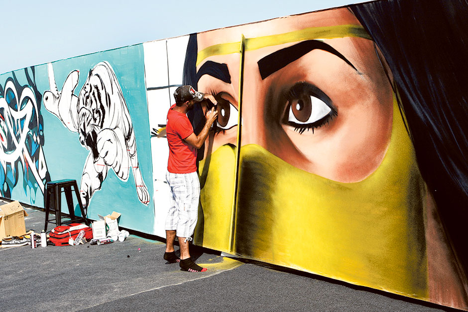 Dubai makes huge leap in pop culture with graffiti scroll