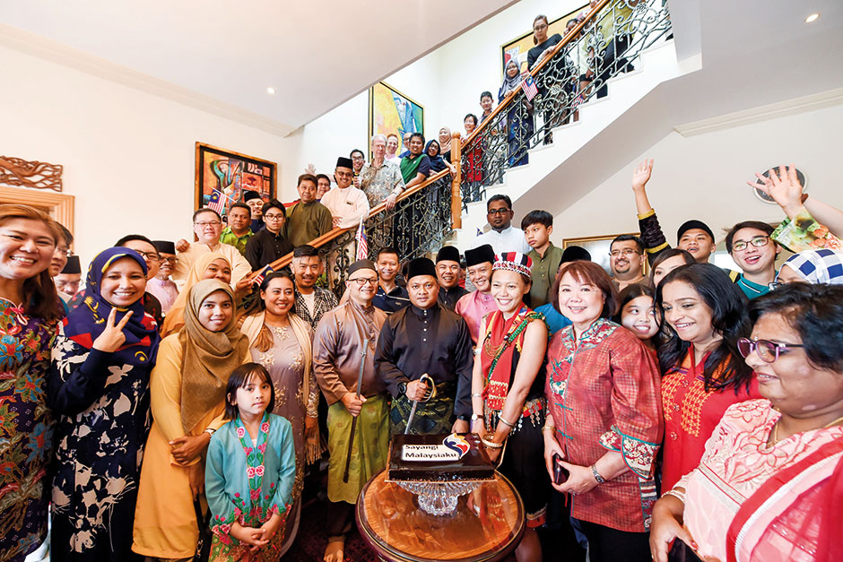 Malaysians celebrate unity in diversity on 61st ...